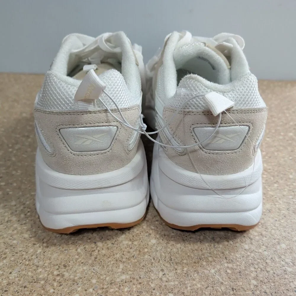 Reebok Mens Royal Charge AR30246M White Running Shoes Sneakers Size 11.5 Chunky